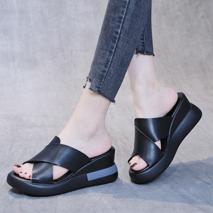 Anmutige Orthopädische Sandalen für modernen Look