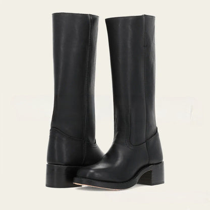 Klassische Orthopädische Stiefel mit zeitlosem Stil