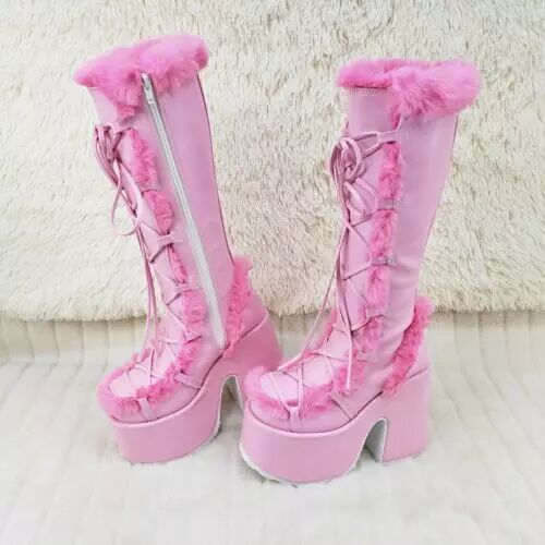 Klassische Orthopädische Stiefel mit zeitlosem Stil