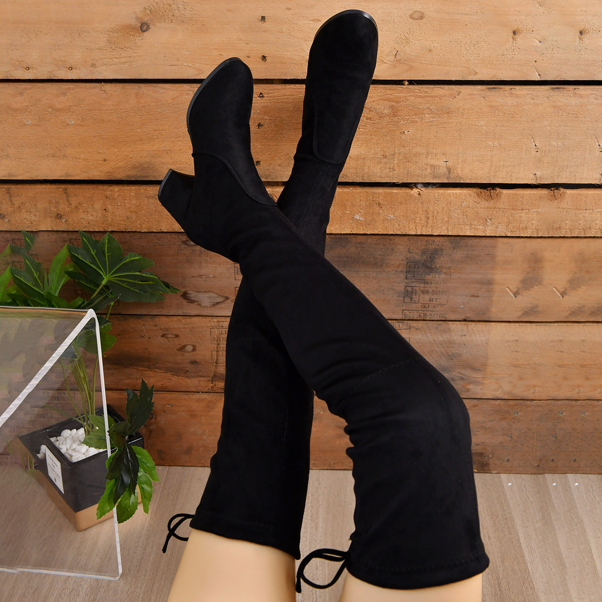 Schicke Orthopädische Stiefel mit einzigartigem Design