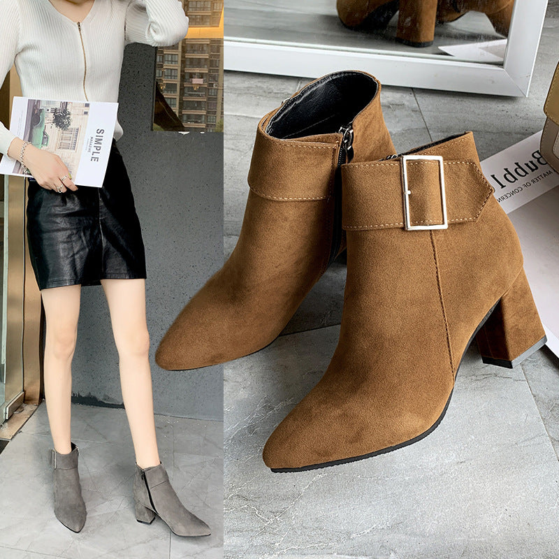 Klassische Orthopädische Stiefel mit zeitlosem Stil