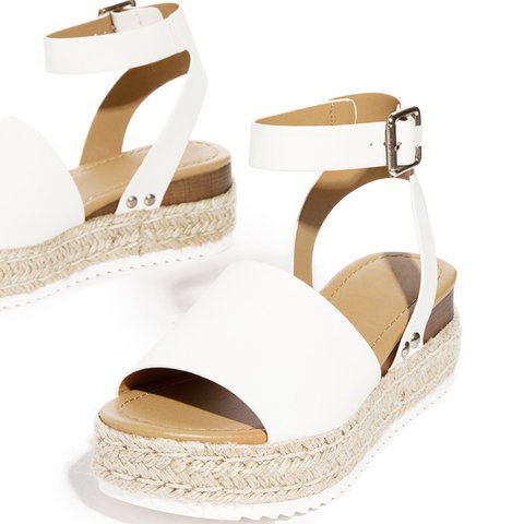 Schicke Orthopädische Sandalen mit einzigartigem Design