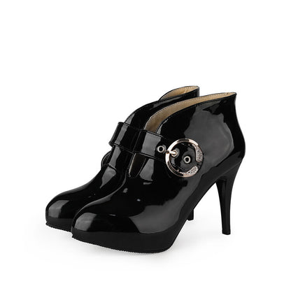 Klassische Orthopädische Schuhe mit zeitlosem Stil