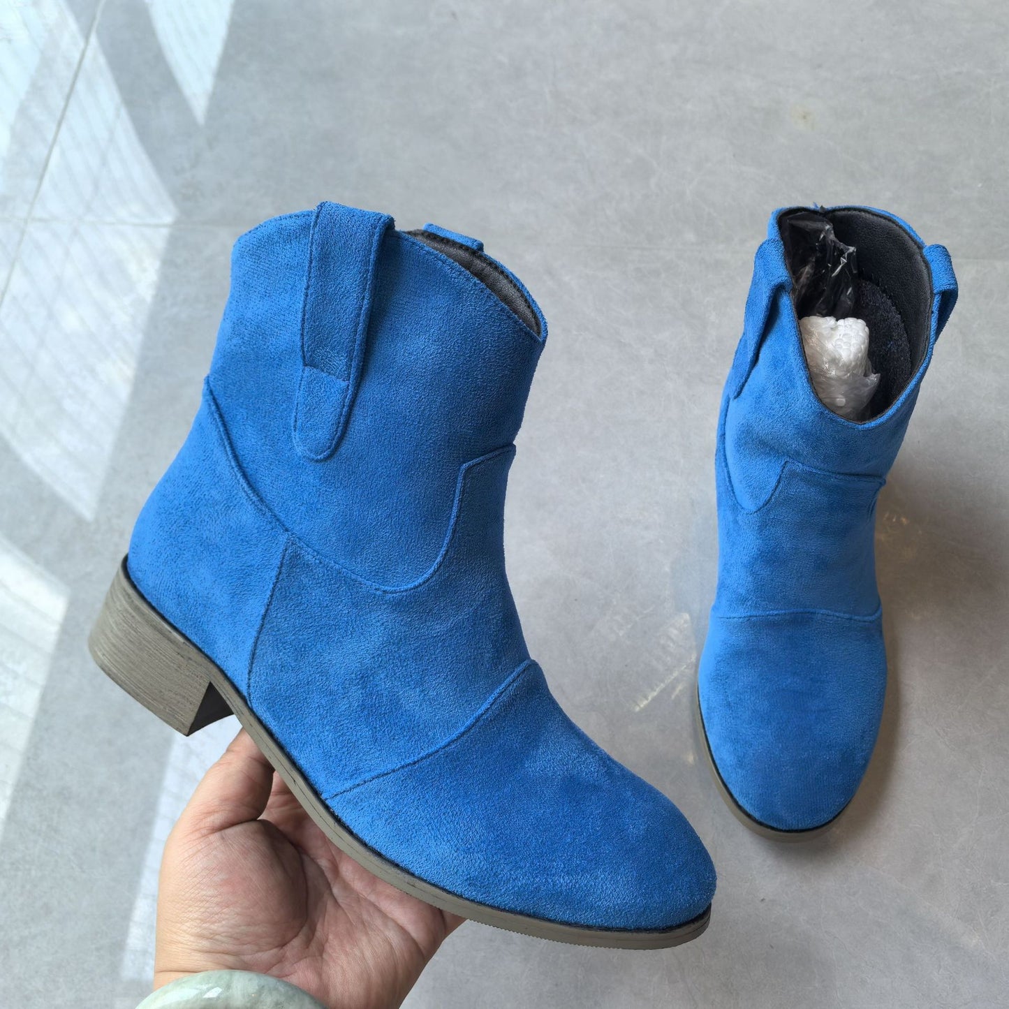 Anmutige Orthopädische Stiefel für modernen Look