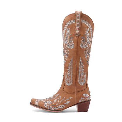 Anmutige Orthopädische Stiefel für modernen Look