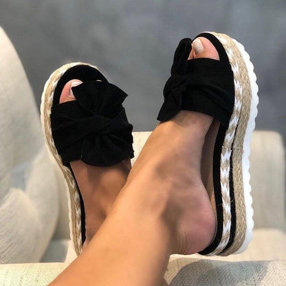 Anmutige Orthopädische Sandalen für modernen Look