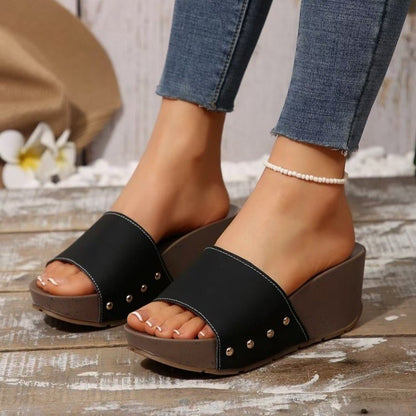 Schicke Orthopädische Sandalen mit einzigartigem Design