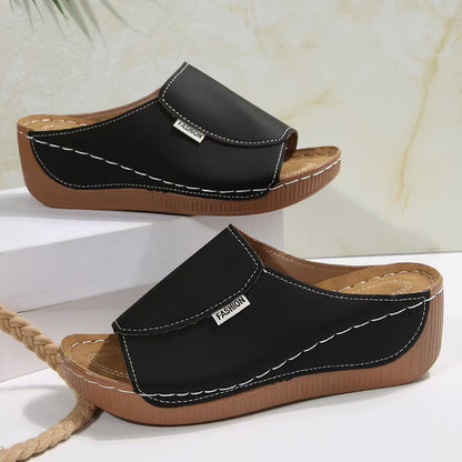 Schicke Orthopädische Sandalen mit einzigartigem Design