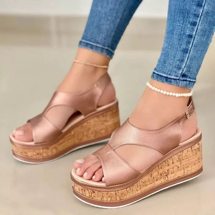 Anmutige Orthopädische Sandalen für modernen Look