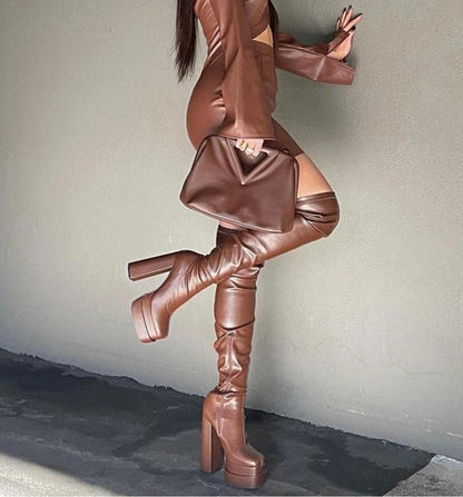 Elegante Orthopädische Stiefel für jeden Schritt