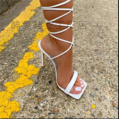 Wunderschön gefertigte Orthopädische Sandalen