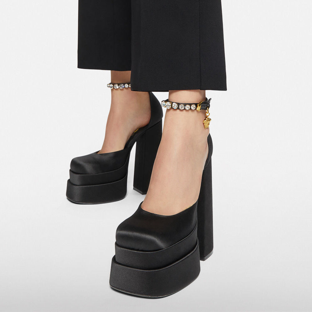 Stilvolle Orthopädische Sandalen für jeden Anlass