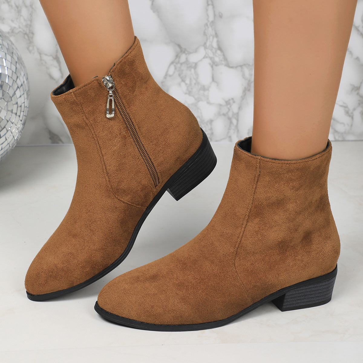 Klassische Orthopädische Stiefel mit zeitlosem Stil