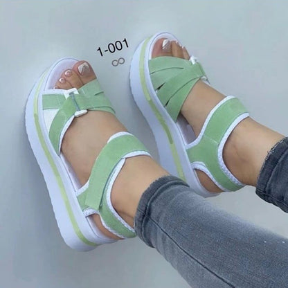 Anmutige Orthopädische Sandalen für modernen Look