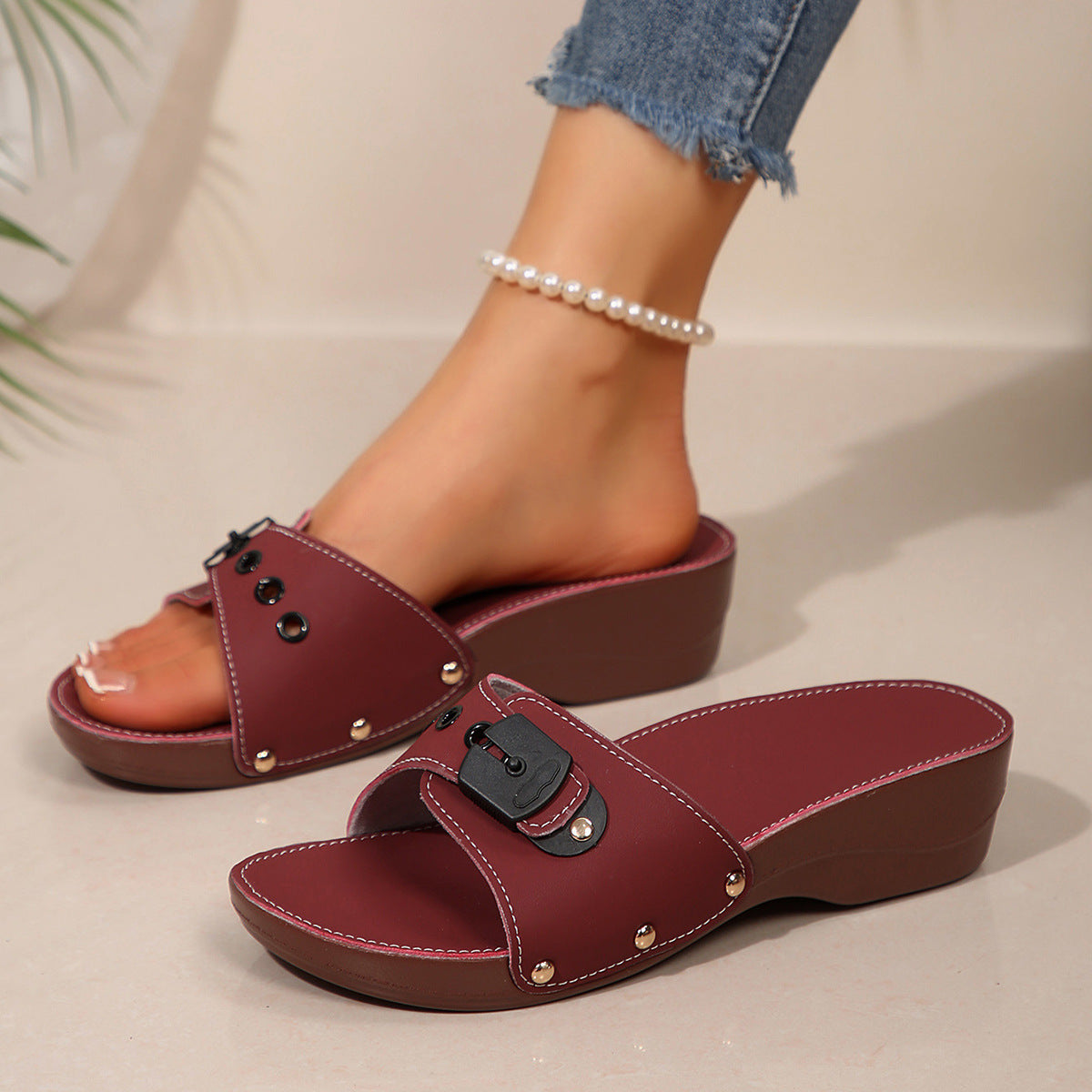 Klassische Orthopädische Sandalen mit zeitlosem Stil