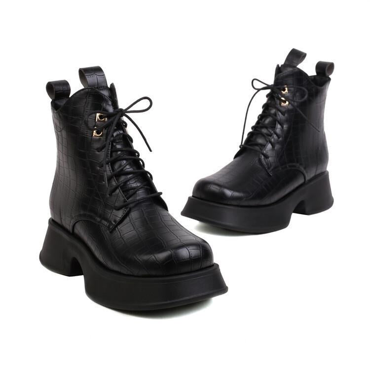 Wunderschön gefertigte Orthopädische Stiefel