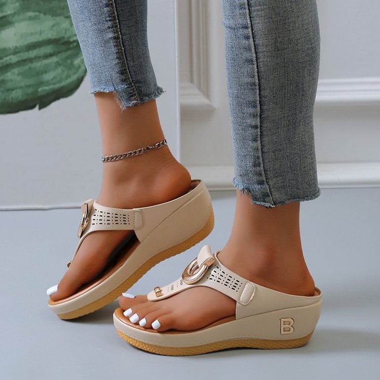 Klassische Orthopädische Sandalen mit zeitlosem Stil