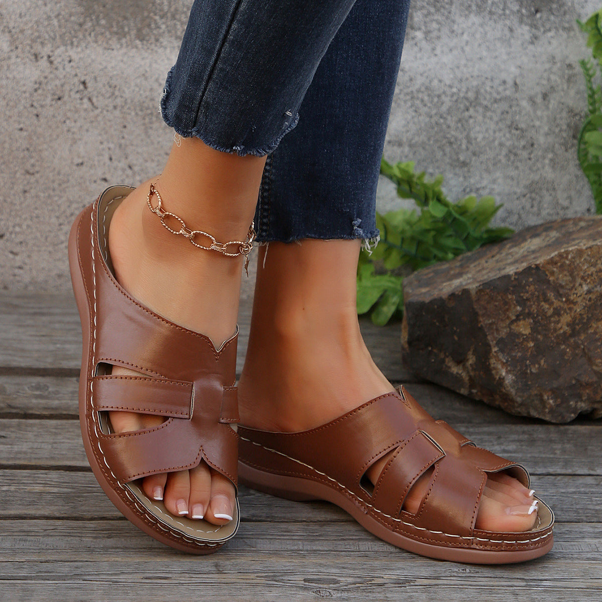 Vintage inspirierte Orthopädische Sandalen