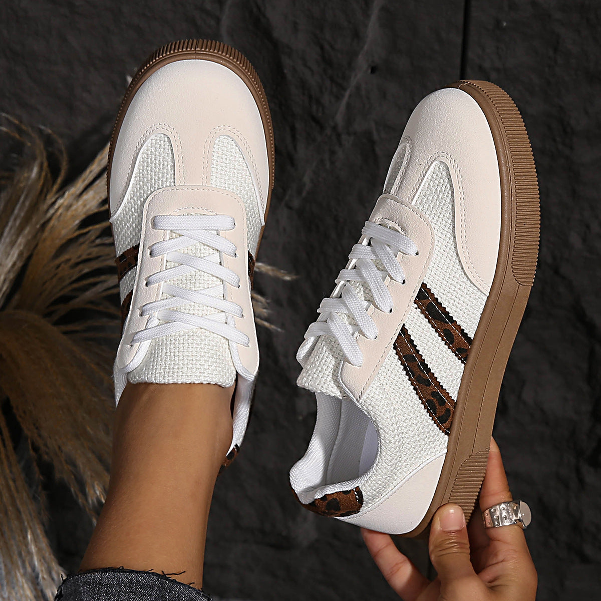 Stilvolle Orthopädische Sneakers für jeden Anlass