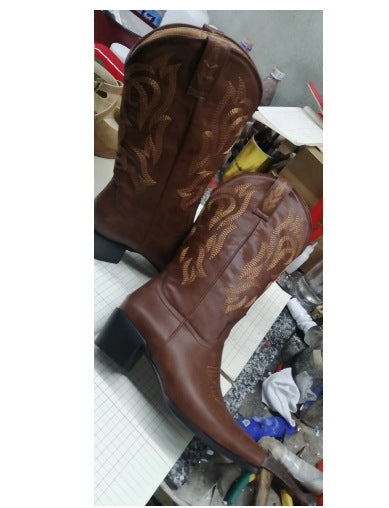 Klassische Orthopädische Stiefel mit zeitlosem Stil