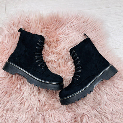 Bequeme Orthopädische Stiefel für den Alltag