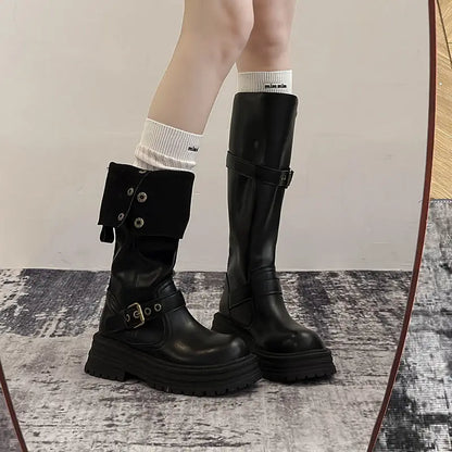 Stützende und stilvolle orthopädische Stiefel