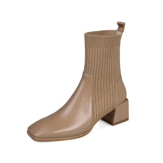 Elegante und stützende orthopädische Absätze