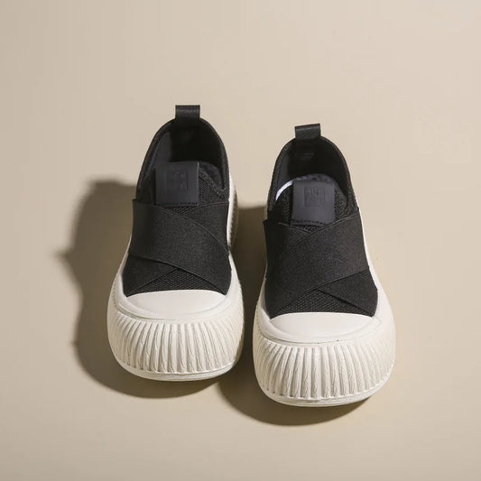 Lässige und stützende orthopädische Schuhe