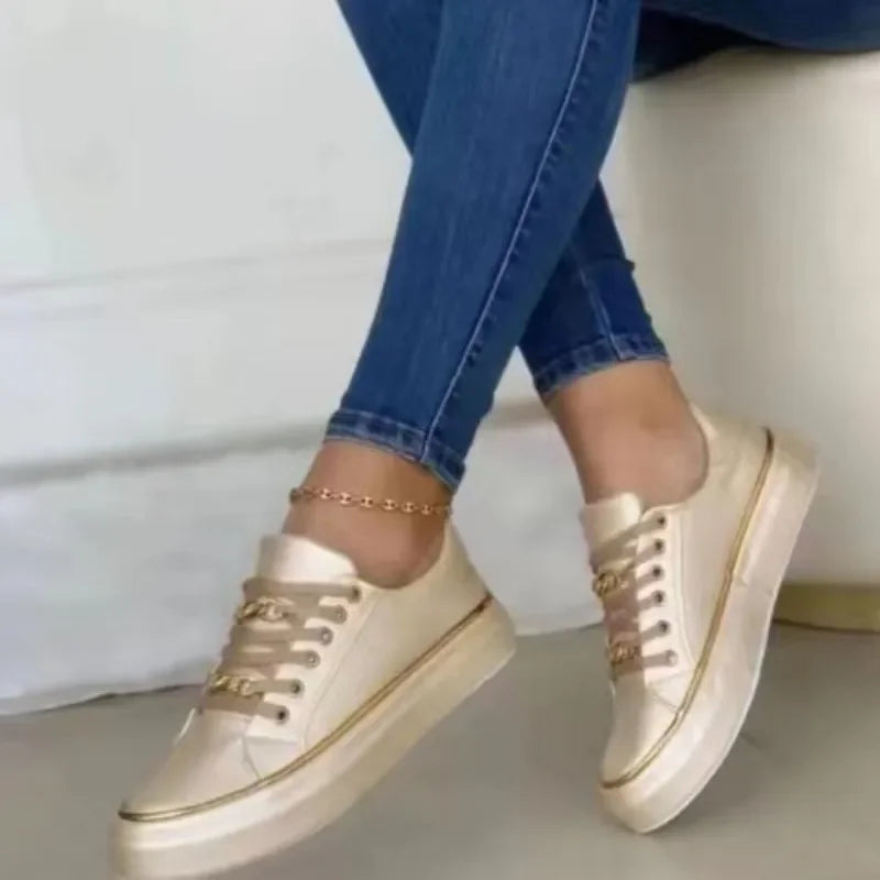 Elegante und stützende orthopädische Turnschuhe