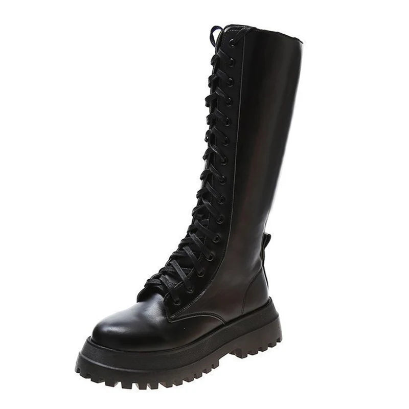 Maßgeschneiderte und bequeme orthopädische Stiefel