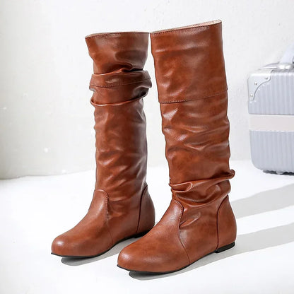 Modische und stützende orthopädische Stiefel