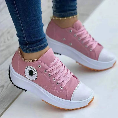 Elegante und stützende orthopädische Turnschuhe