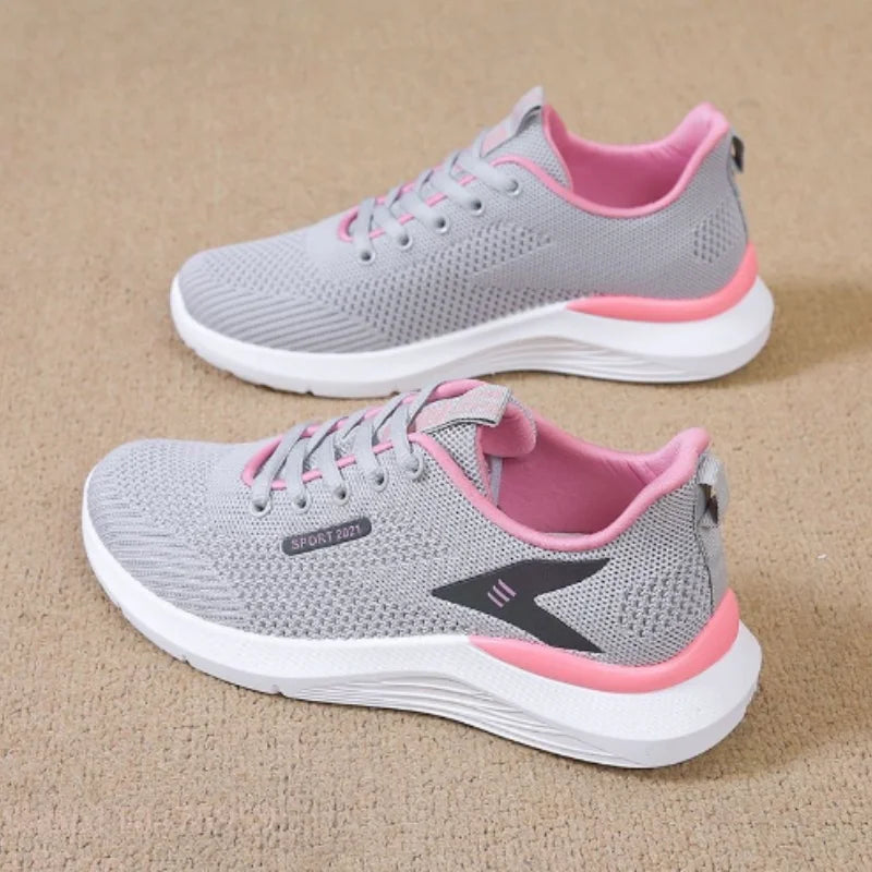 Stützende und trendige orthopädische Schuhe