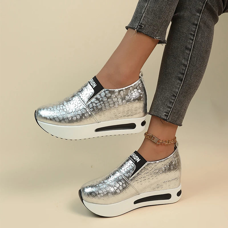 Modische und stützende orthopädische Turnschuhe