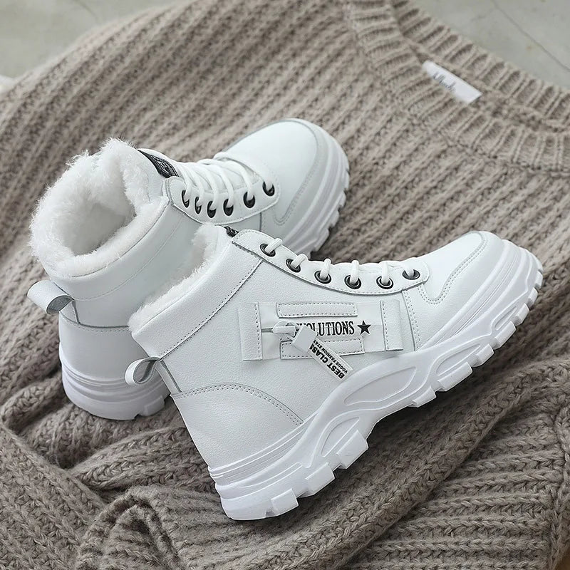 Schicke Orthopädische Stiefel mit einzigartigem Design