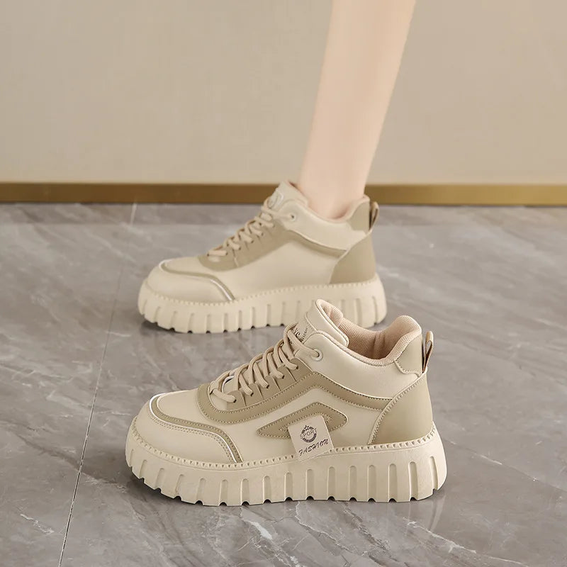 Maßgeschneiderte und bequeme orthopädische Turnschuhe