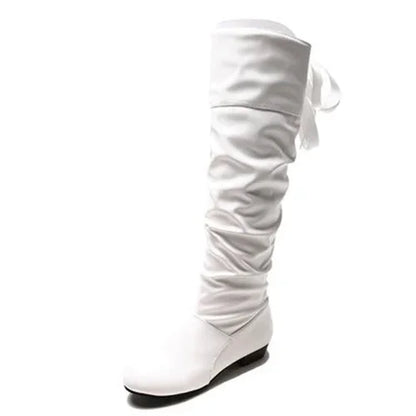 Modische und stützende orthopädische Stiefel