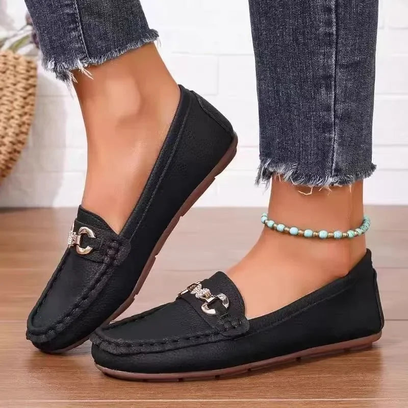 Maßgeschneiderte und bequeme orthopädische Turnschuhe