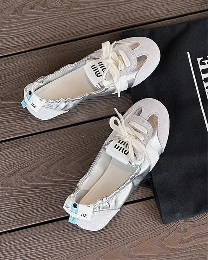 Stützende und trendige orthopädische Turnschuhe