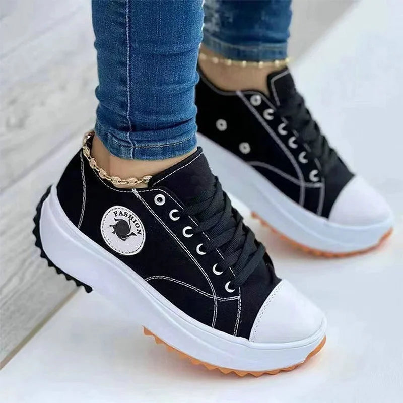 Elegante und stützende orthopädische Turnschuhe