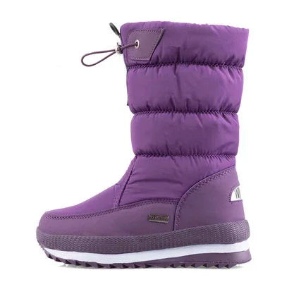 Stützende und trendige orthopädische Stiefel