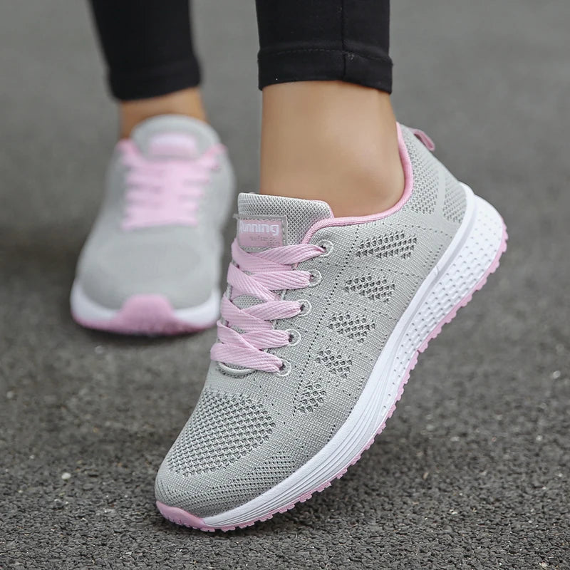 Elegante und stützende orthopädische Turnschuhe
