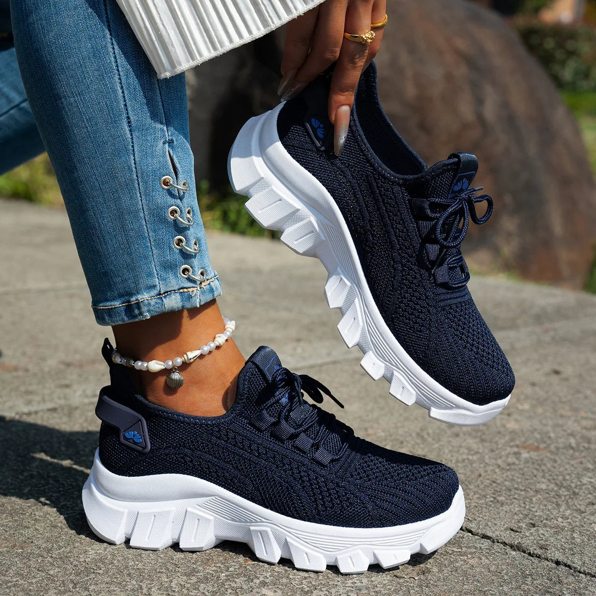 Lässige und stützende orthopädische Schuhe