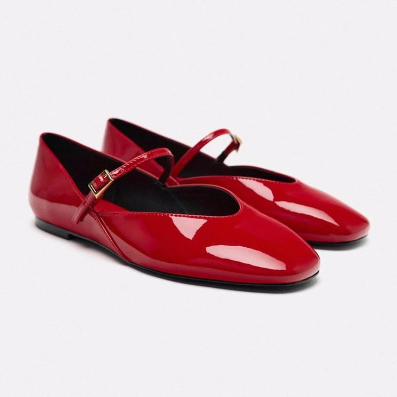 Modische und stützende orthopädische Ballerinas