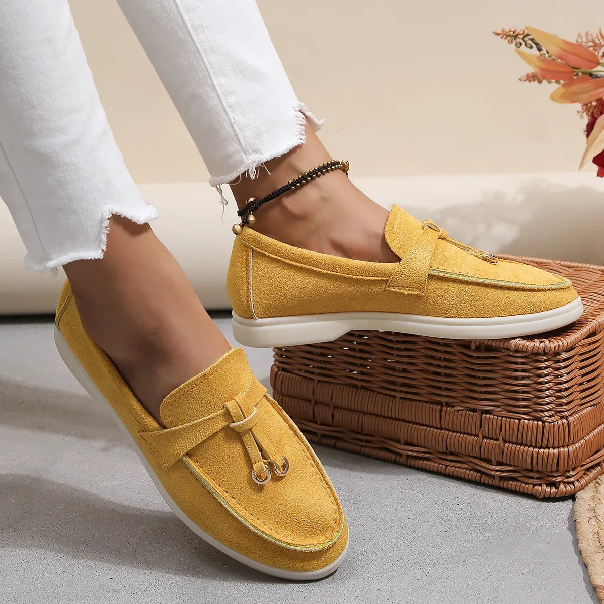Modische und stützende orthopädische Schuhe