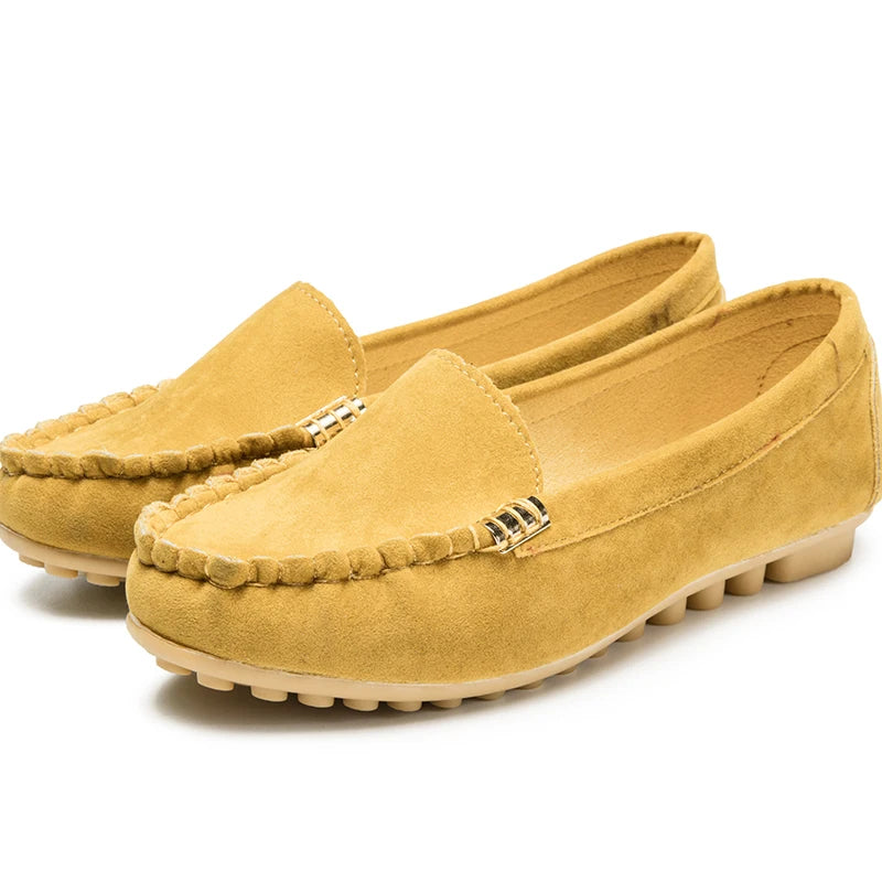 Modische und stützende orthopädische Schuhe