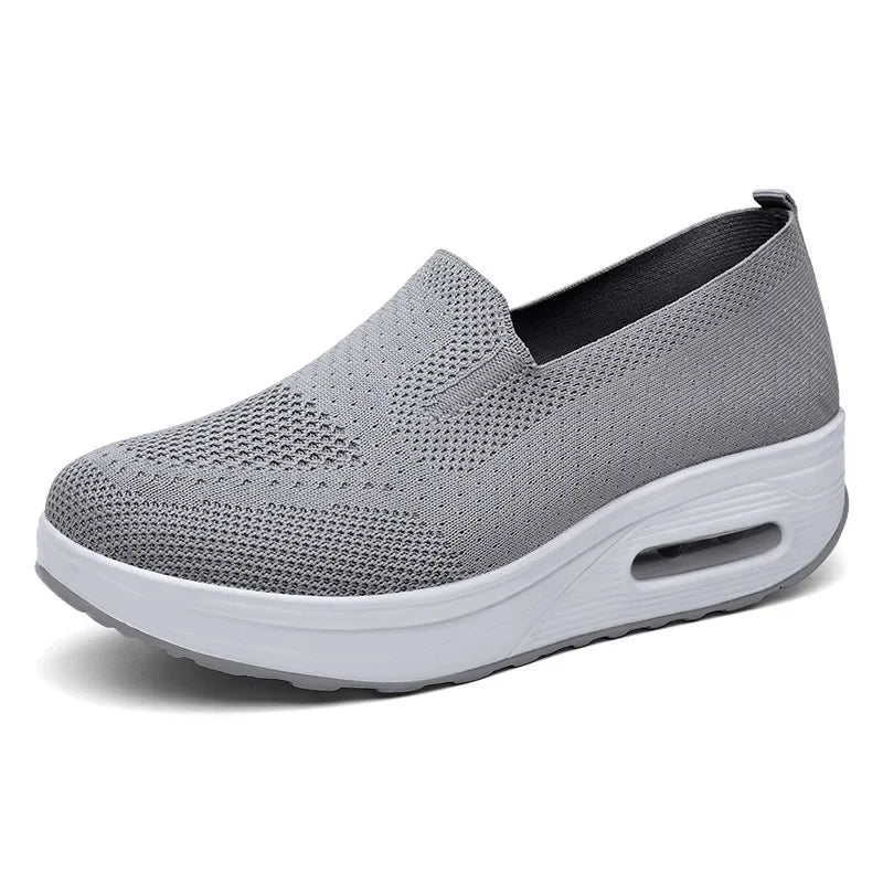 Modische und stützende orthopädische Turnschuhe