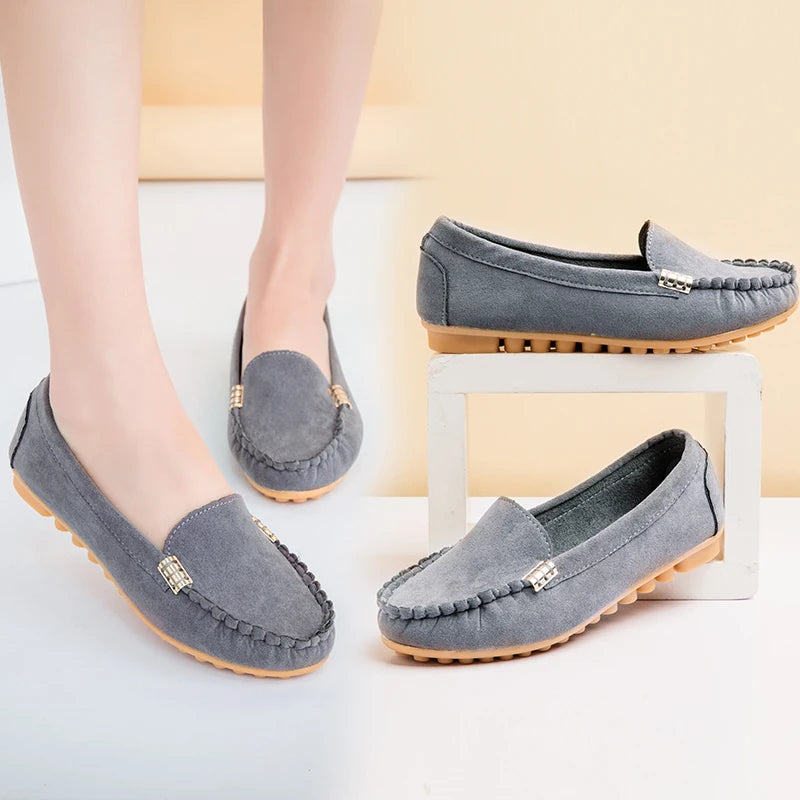 Modische und stützende orthopädische Schuhe