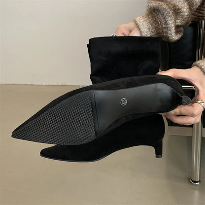 Anmutige Orthopädische Stiefel für modernen Look