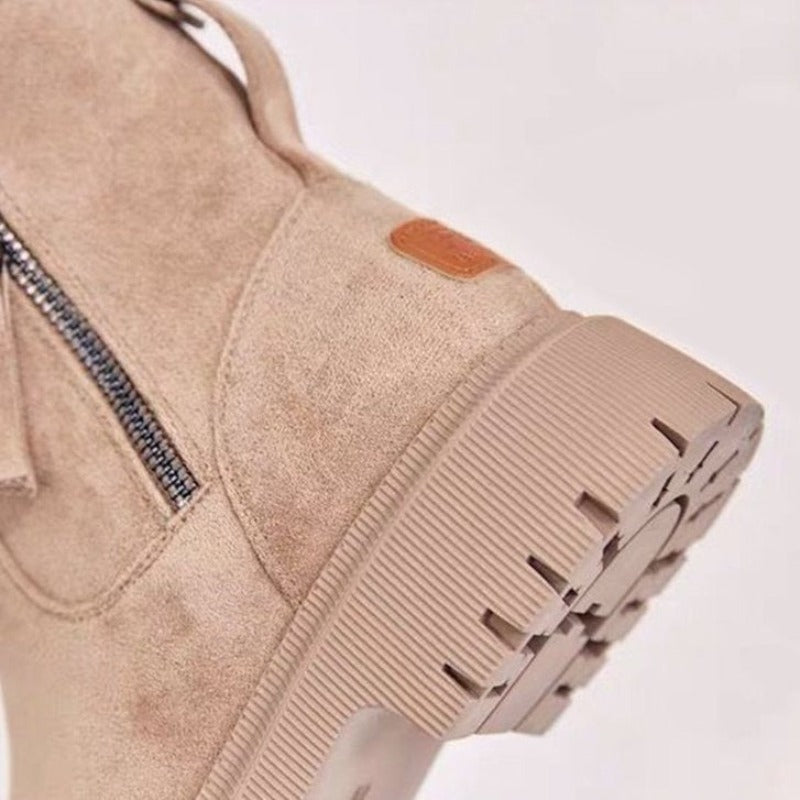 Schicke Orthopädische Stiefel mit einzigartigem Design